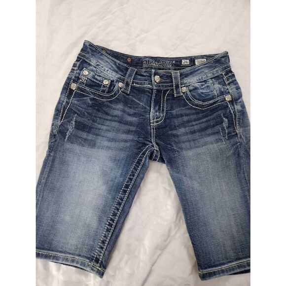 Miss Me Y2K Bling fleur angel wings Bermuda Shorts sz 26 - Picture 3 of 6